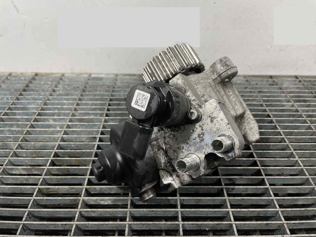 bontott VW GOLF VII Nagynyomású Szivattyú