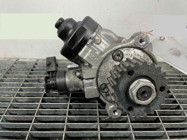 bontott VW GOLF VII Nagynyomású Szivattyú