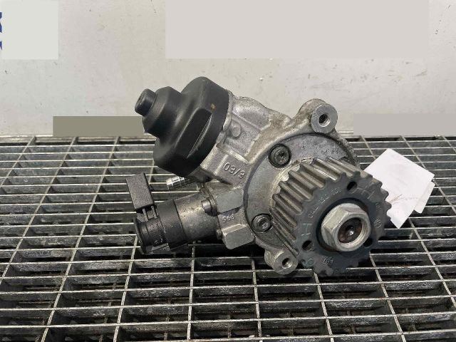 bontott VW GOLF VII Nagynyomású Szivattyú