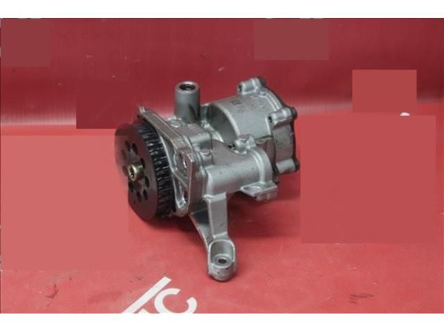 bontott VW GOLF VII Olajszivattyú