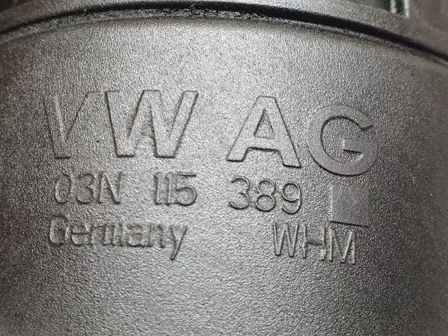 bontott VW GOLF VII Olajszűrő Ház