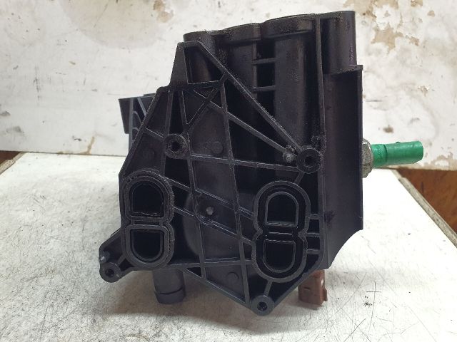 bontott VW GOLF VII Olajszűrő Ház