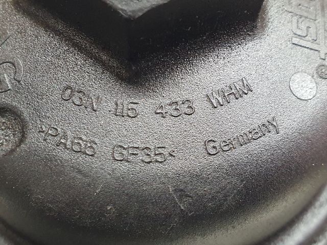 bontott VW GOLF VII Olajszűrő Ház