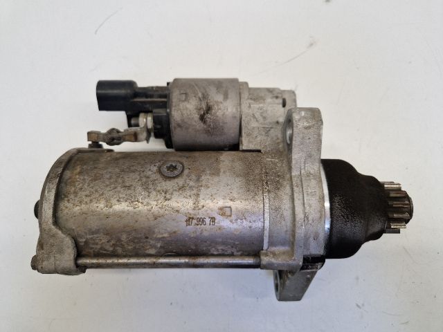 bontott VW GOLF VII Önindító