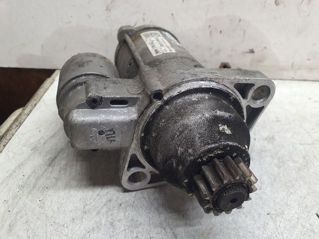 bontott VW GOLF VII Önindító