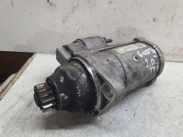 bontott VW GOLF VII Önindító