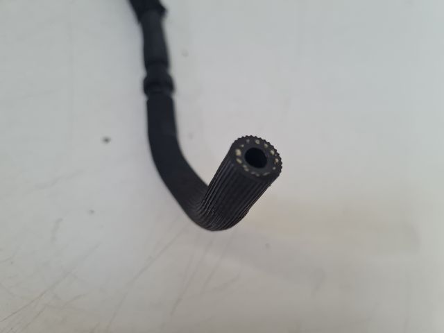 bontott VW GOLF VII Résolajcső