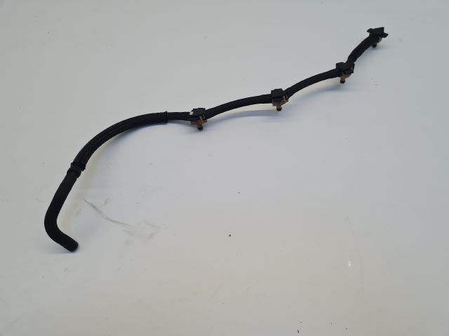 bontott VW GOLF VII Résolajcső