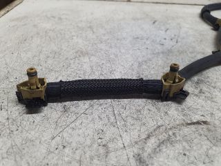 bontott VW GOLF VII Résolajcső