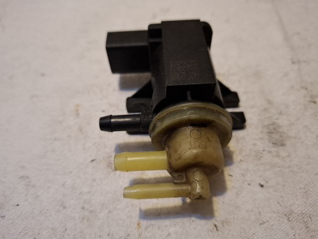 bontott VW GOLF VII Turbó Vákum Szelep