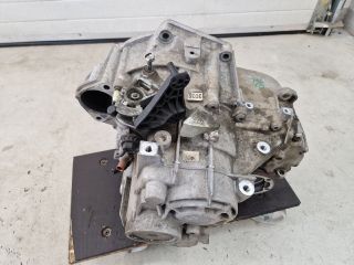 bontott VW GOLF VII Váltó (Mechanikus)