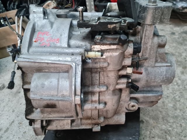 bontott VW GOLF VII Váltó (Mechanikus)