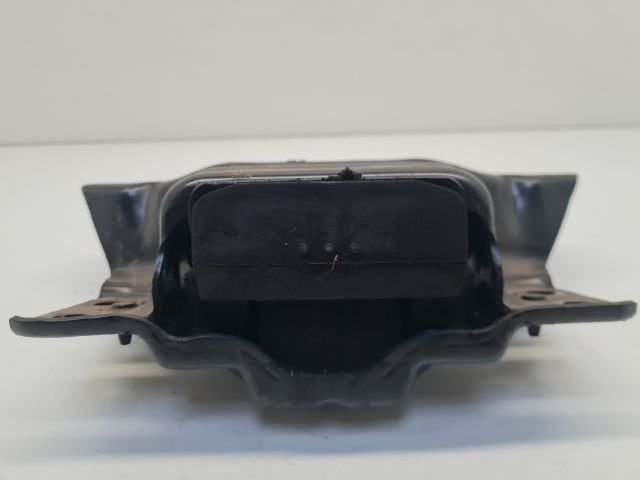 bontott VW GOLF VII Váltó Tartó Bak (Pozíciófüggetlen)