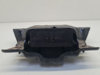 bontott VW GOLF VII Váltó Tartó Bak (Pozíciófüggetlen)