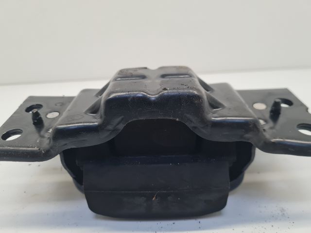 bontott VW GOLF VII Váltó Tartó Bak (Pozíciófüggetlen)