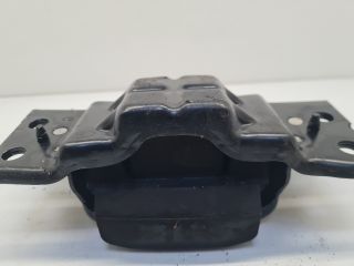 bontott VW GOLF VII Váltó Tartó Bak (Pozíciófüggetlen)