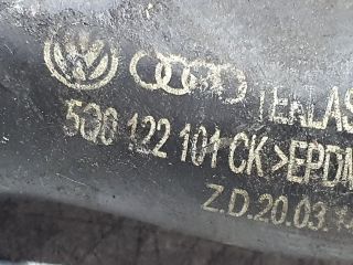 bontott VW GOLF VII Vízcső