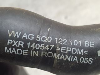 bontott VW GOLF VII Vízcső