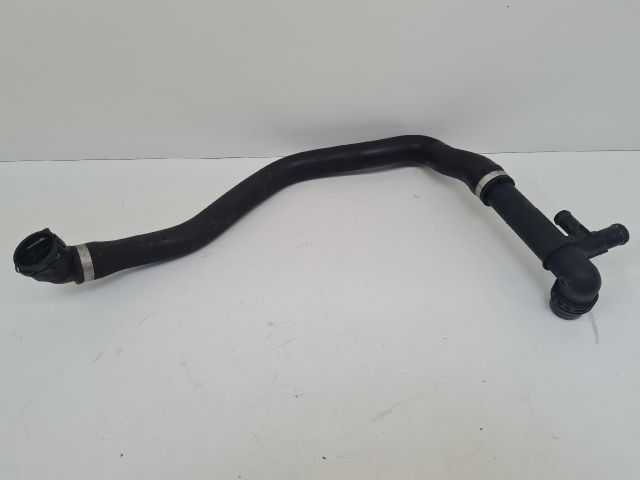 bontott VW GOLF VII Vízcső