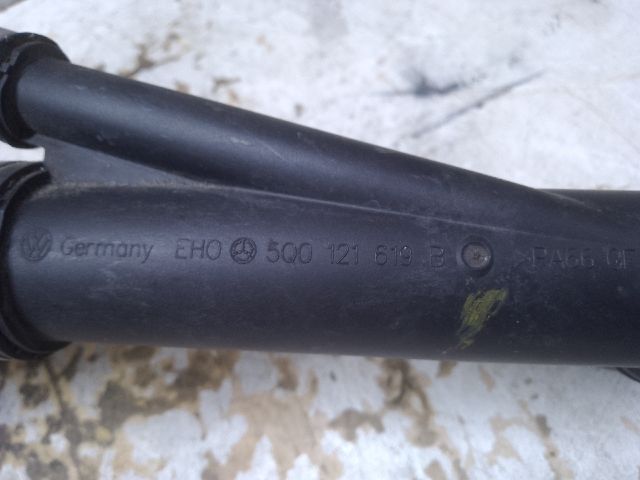 bontott VW GOLF VII Vízcső