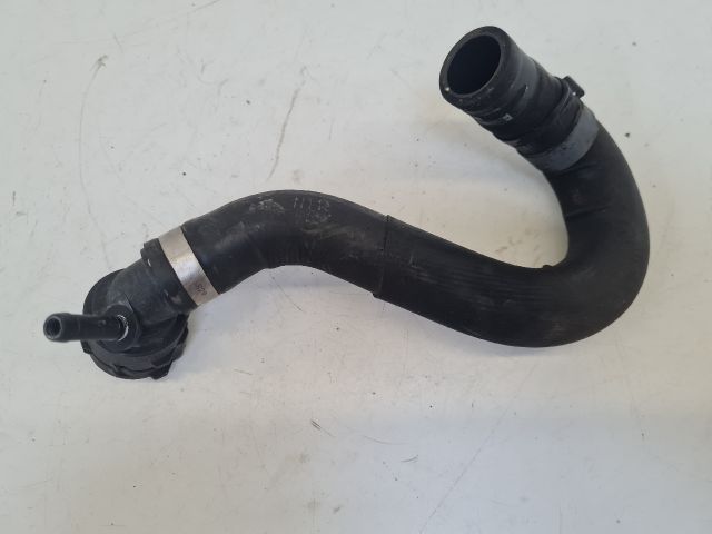 bontott VW GOLF VII Vízcső