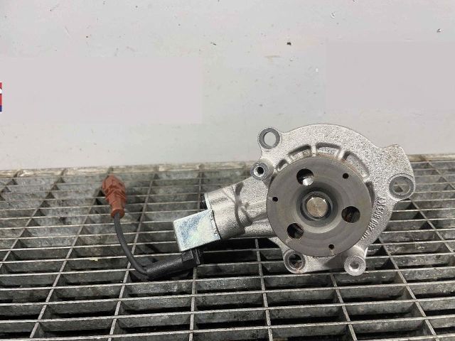 bontott VW GOLF VII Vízpumpa