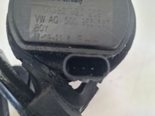 bontott VW GOLF VII Vízpumpa