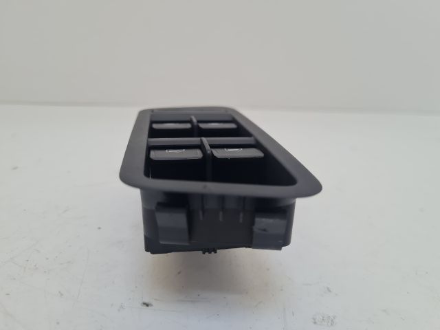 bontott VW GOLF VII Ablakemelő Kapcsoló Négyes / Kettes