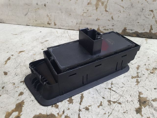 bontott VW GOLF VII Ablakemelő Kapcsoló Négyes / Kettes