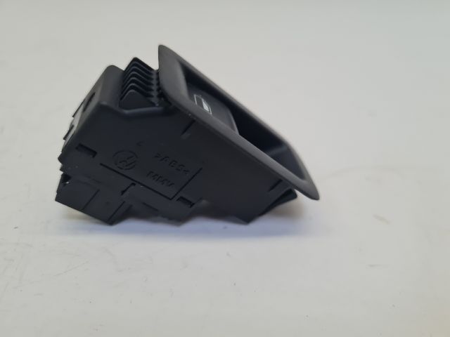 bontott VW GOLF VII Ablakemelő Kapcsoló (Pozíciófüggetlen)