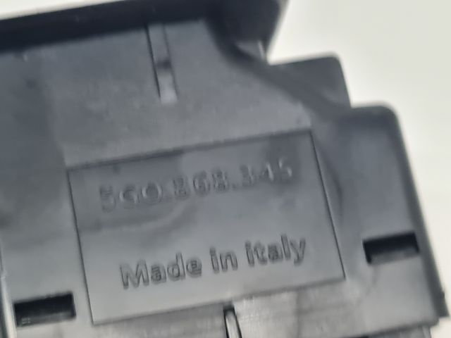 bontott VW GOLF VII Ablakemelő Kapcsoló (Pozíciófüggetlen)