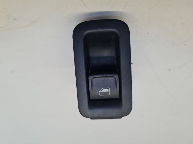 bontott VW GOLF VII Ablakemelő Kapcsoló (Pozíciófüggetlen)