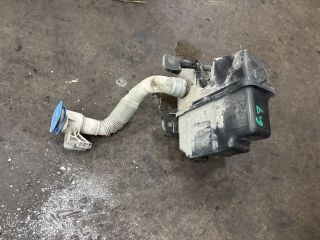 bontott VW GOLF VII Ablakmosó Tartály