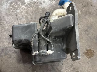 bontott VW GOLF VII Ablakmosó Tartály