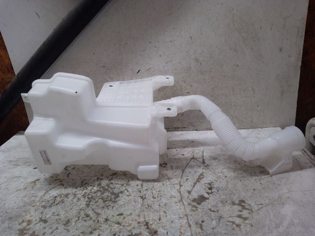 bontott VW GOLF VII Ablakmosó Tartály