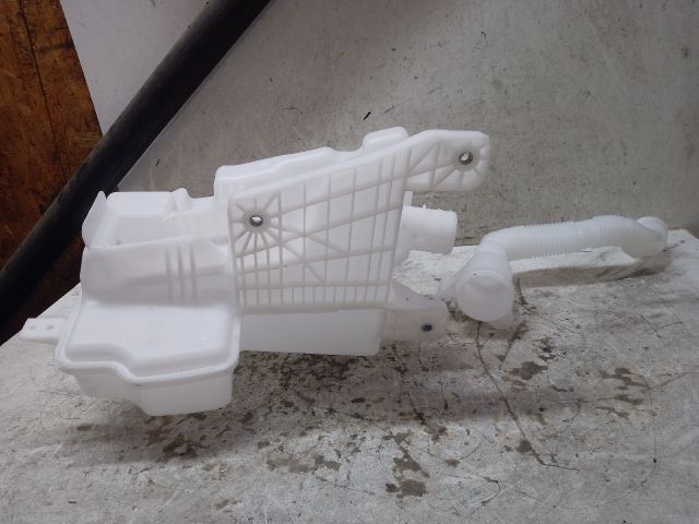 bontott VW GOLF VII Ablakmosó Tartály