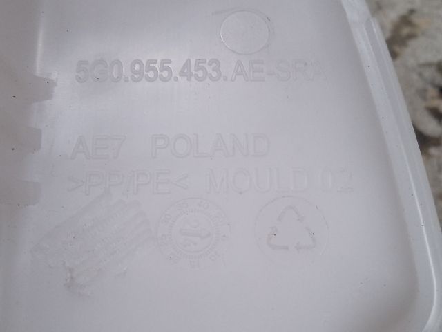 bontott VW GOLF VII Ablakmosó Tartály