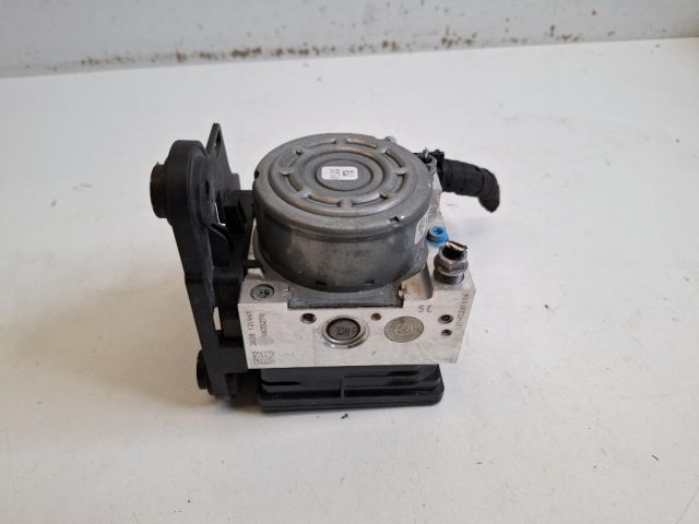 bontott VW GOLF VII ABS Kocka