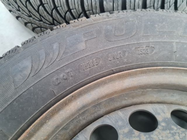 bontott VW GOLF VII Acélfelni Pár Gumival