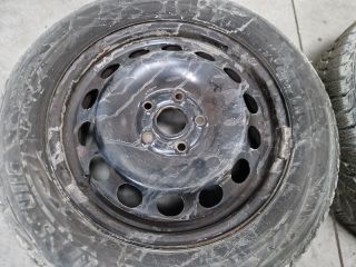 bontott VW GOLF VII Acélfelni Szett Gumival