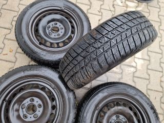 bontott VW GOLF VII Acélfelni Szett Gumival