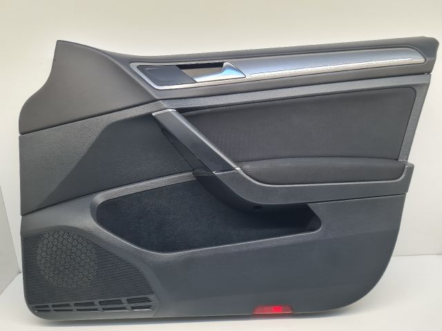 bontott VW GOLF VII Ajtó Kárpit Szett