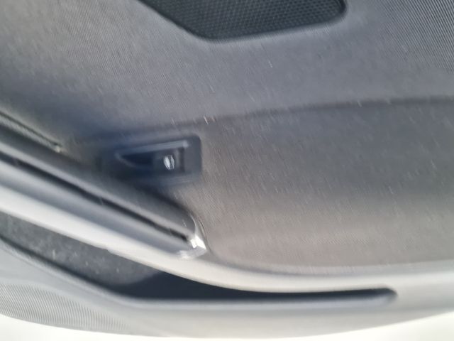 bontott VW GOLF VII Ajtó Kárpit Szett