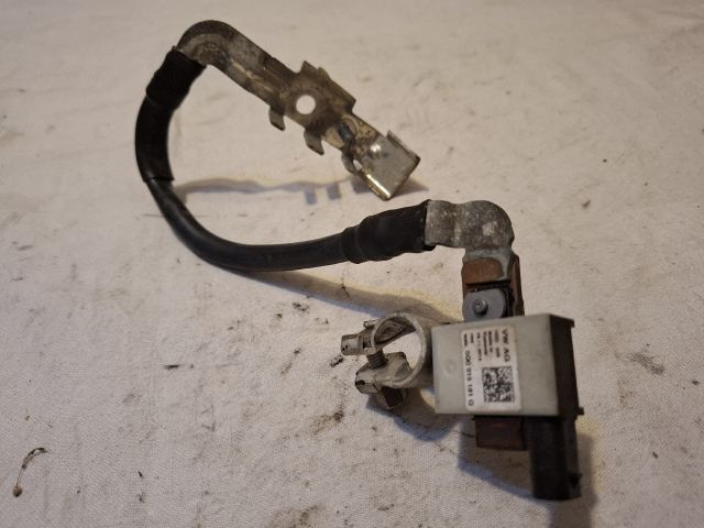 bontott VW GOLF VII Akkumulátor Saru Elektronikával