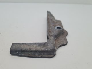 bontott VW GOLF VII Akkumulátor Tartó