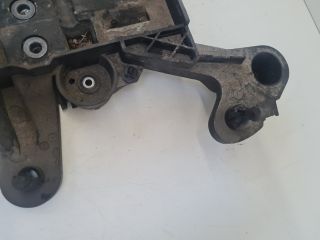 bontott VW GOLF VII Akkumulátor Tartó