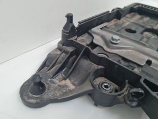 bontott VW GOLF VII Akkumulátor Tartó