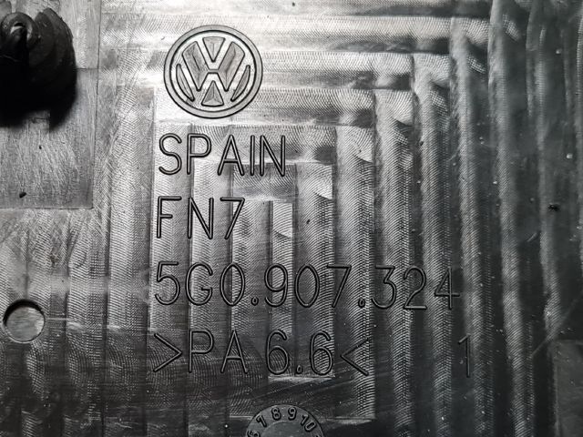 bontott VW GOLF VII Állítható Futómű Vezérlő Panel