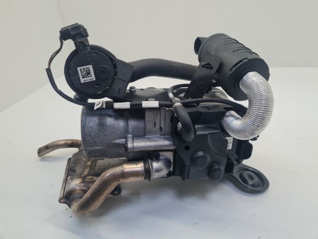 bontott VW GOLF VII Állófűtés (Részeivel)