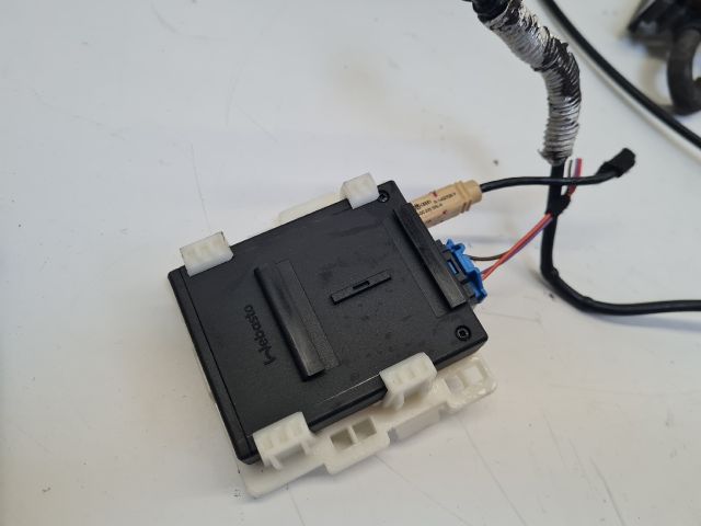 bontott VW GOLF VII Állófűtés (Részeivel)